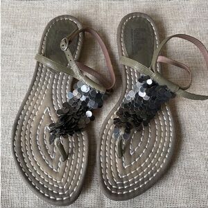 belle sigerson morrison flats leather sandals 
Size 8 B